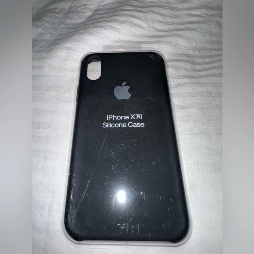 iPhone XR case lot - Picture 7 of 10